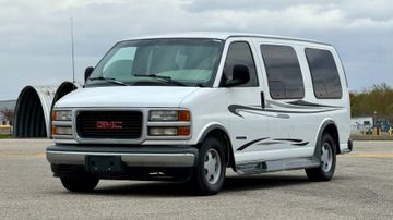 GMC Savana Conversion Van, 2000