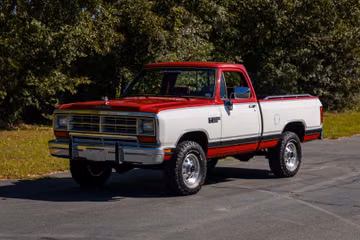 Dodge Ram W150 Pickup, 1990