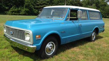 Chevrolet Suburban, 1971