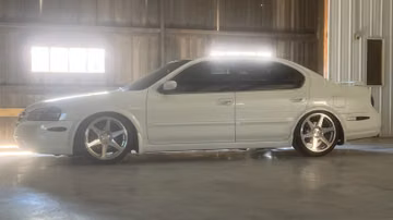 Nissan Maxima, 2002