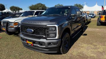 Ford F-250 XLT Pickup, 2024
