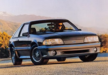 Ford Mustang GT (Mk III 228 PS) specs