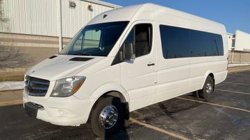 Mercedes-Benz Sprinter 3500 Limousine, 2015