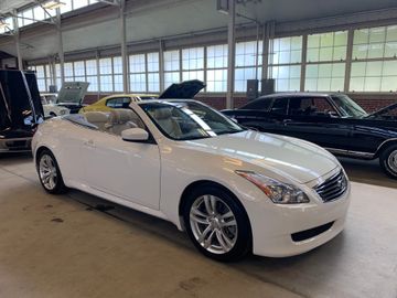 Infiniti G37 Convertible, 2009