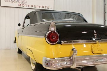 FORD FAIRLANE SUNLINER CONVERTIBLE, 1955