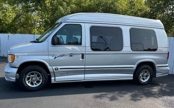 Ford Econoline, фургон, 2002