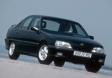 Opel Omega 3000 (156 PS) specs