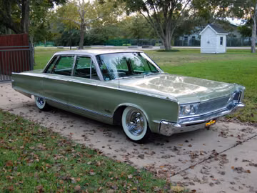 Chrysler New Yorker 4-Door, 1966