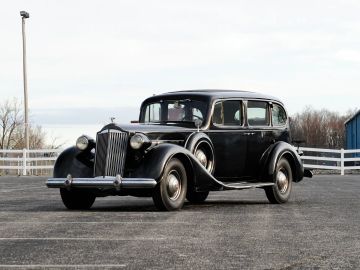 Packard 1502 Super Eight Touring Sedan, 1937