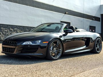 Audi R8 Spyder, 2011