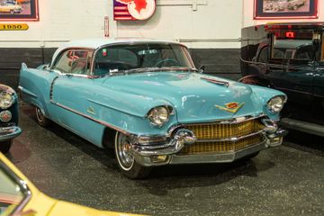 Cadillac Series 62 Sedan DeVille, 1956