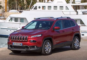 Jeep Cherokee 2.0 Multijet 4x4 (Mk V 170 PS) specs