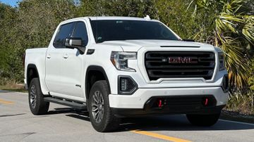 GMC Sierra AT4 Pickup, 2019
