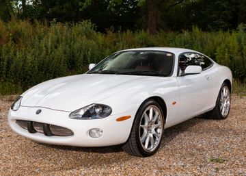 Jaguar XKR Coupé, 2004