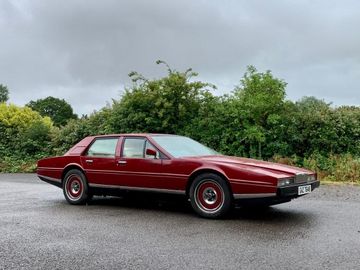 Aston Martin Lagonda Series II, 1980