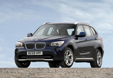 BMW X1 sDrive 20i (E84) specs