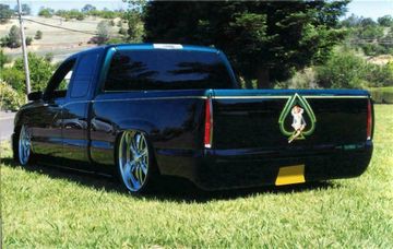 CHEVROLET SILVERADO CUSTOM PICKUP, 2001