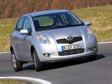 Toyota Yaris 1.3 VVT-i (Mk II) specs