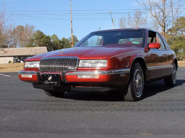 Buick Riviera, 1989