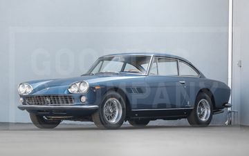 Ferrari 330 GT 2+2 Series I, 1964