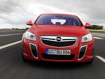 Opel Insignia OPC Unlimited (Mk I) specs
