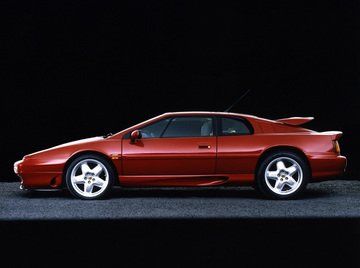 Lotus Esprit S4 specs