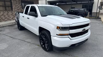 Chevrolet Silverado Pickup, 2017