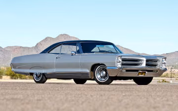 Pontiac Bonneville Brougham Hardtop Coupe, 1966