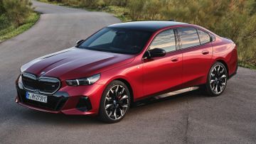 BMW i5 40 eDrive specs