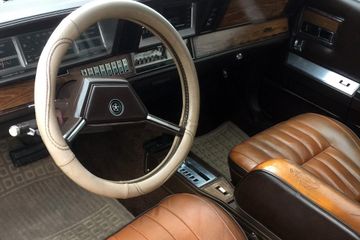 CHRYSLER LEBARON CONVERTIBLE, 1983