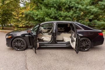 Lincoln Continental Coach Door Edition VIN. 1LN6L9BC9L5604243, 2020