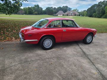 Alfa Romeo GTV 2000, 1974