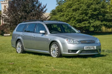 Ford Mondeo ST220 Estate, 2004