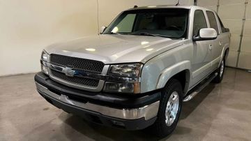 Chevrolet Avalanche LT Pickup, 2005