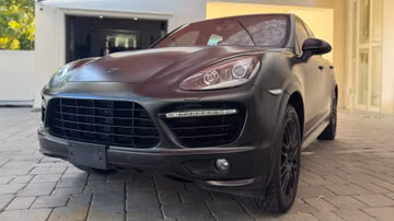 Porsche Cayenne Turbo S SUV, 2014
