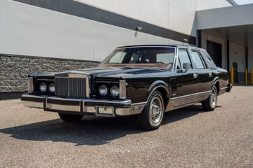 Lincoln Continental Mark Vi, 1983