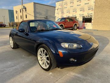 Mazda Miata MX-5 Convertible, 2008
