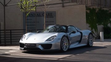Porsche 918 Spyder Weissach Package, 2015