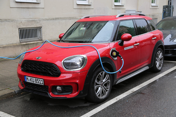 Mini Countryman Cooper SE (Mk II) specs