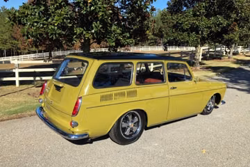 Volkswagen Squareback Custom Wagon, 1969