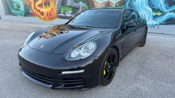 Porsche Panamera S E-Hybrid, 2015