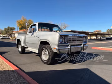 DODGE W100 PICKUP, 1978