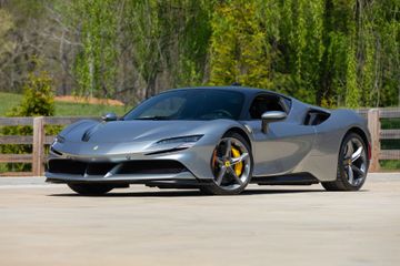 Ferrari SF90 Stradale, 2023