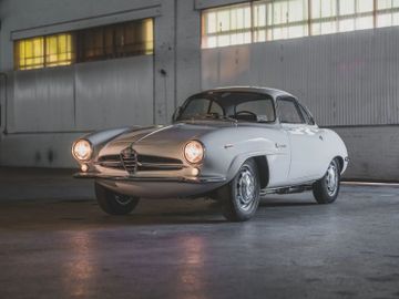 Alfa Romeo Giulia Sprint Speciale by Bertone, 1964