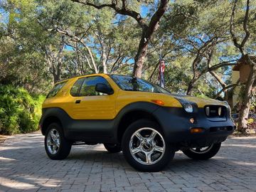 Isuzu Vehicross Suv, 2001