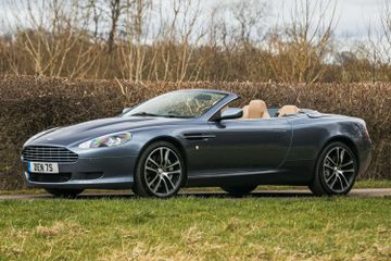 Aston Martin DB9 Volante, 2005