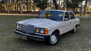 Mercedes-Benz 240D Sedan, 1982