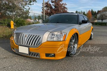 DODGE MAGNUM CUSTOM WAGON, 2005