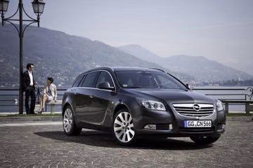 Opel Insignia Sports Tourer 1.6 Turbo (A 170 PS) specs