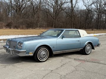 Buick Riviera, 1985